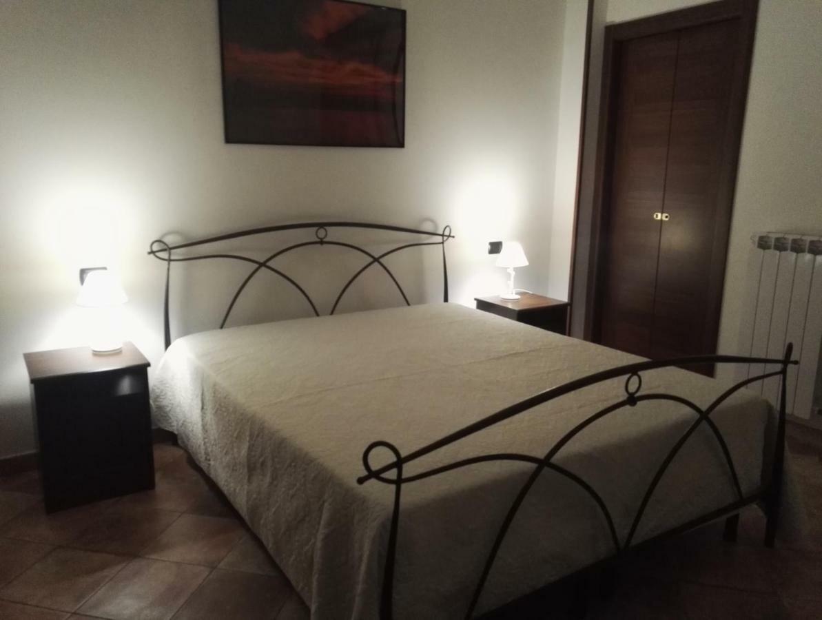 Bed and Breakfast Il Grillo Parlante Surbo Экстерьер фото